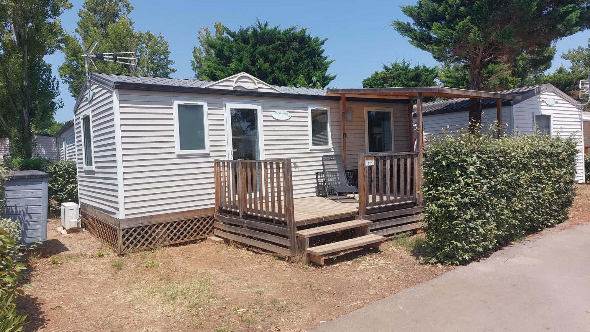 Camping Tohapi Les Salins Vic-la-Gardiole Buitenkant foto
